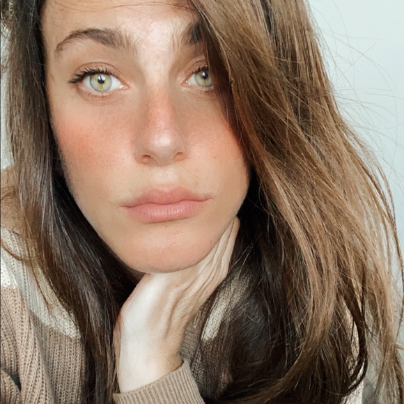 Meet your Posher, Katherine - Picture 1 of 1